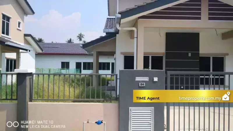 Taman Seri Serdang 3 — photo 2