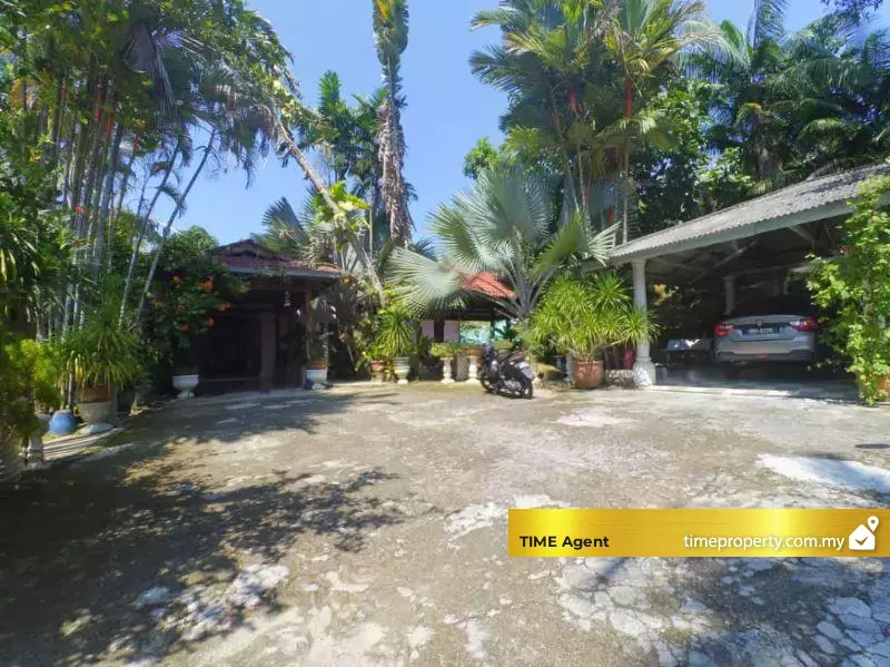 Kampung Sungai Pelong — photo 5