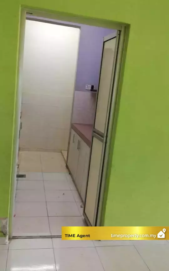 Taman Cheras Awana (Shop Apartment) — photo 5