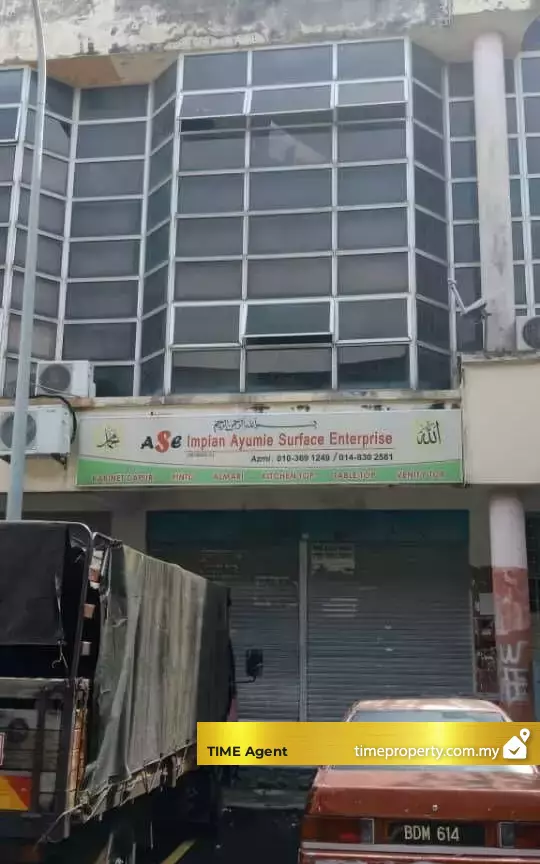 Jalan Matahari AAU5/AA — photo 2