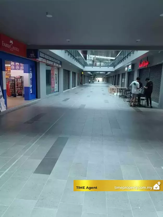 Jalan Sunsuria,Kota Warisan — photo 4