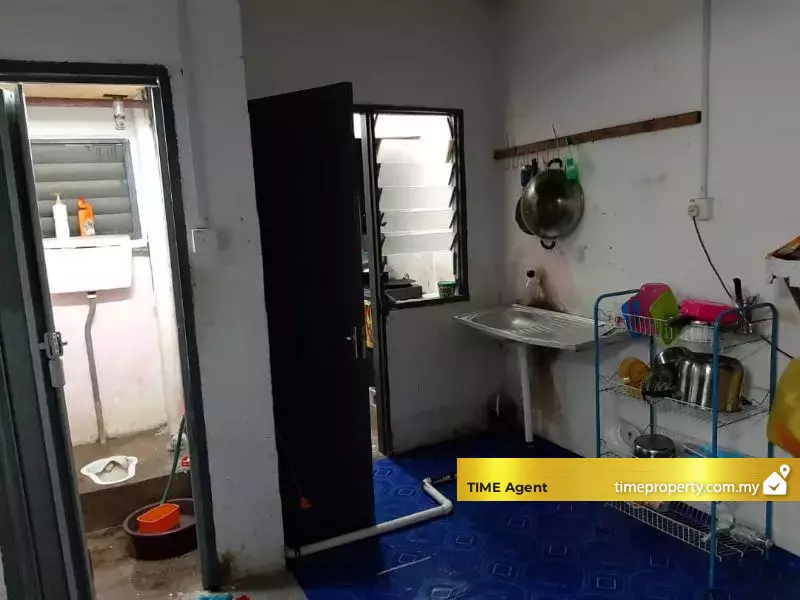 Flat Bandar Teknologi (Semenyih) — photo 2