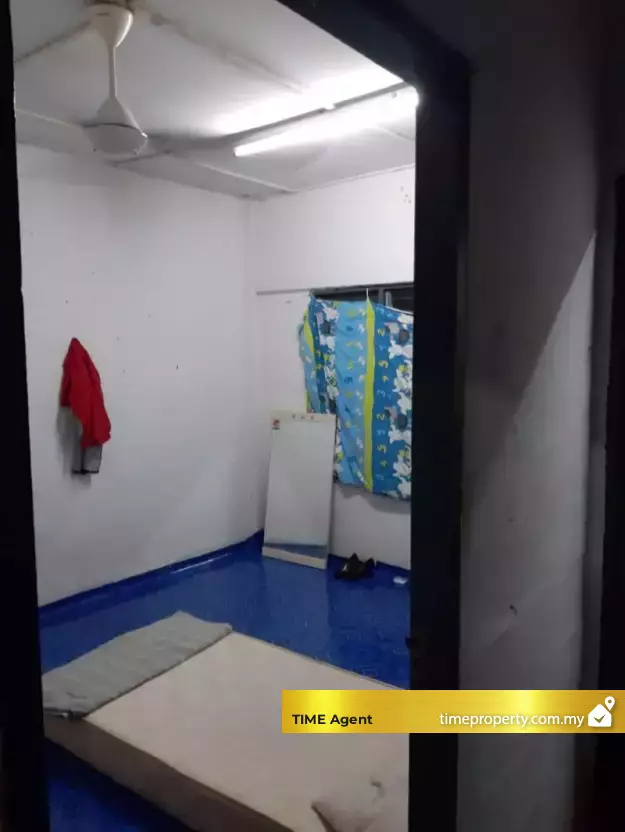 Flat Bandar Teknologi (Semenyih) — photo 4