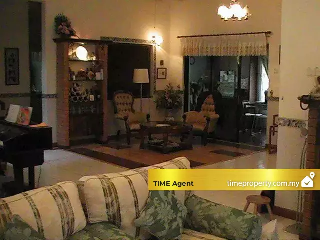 Bukit Rimau — photo 3