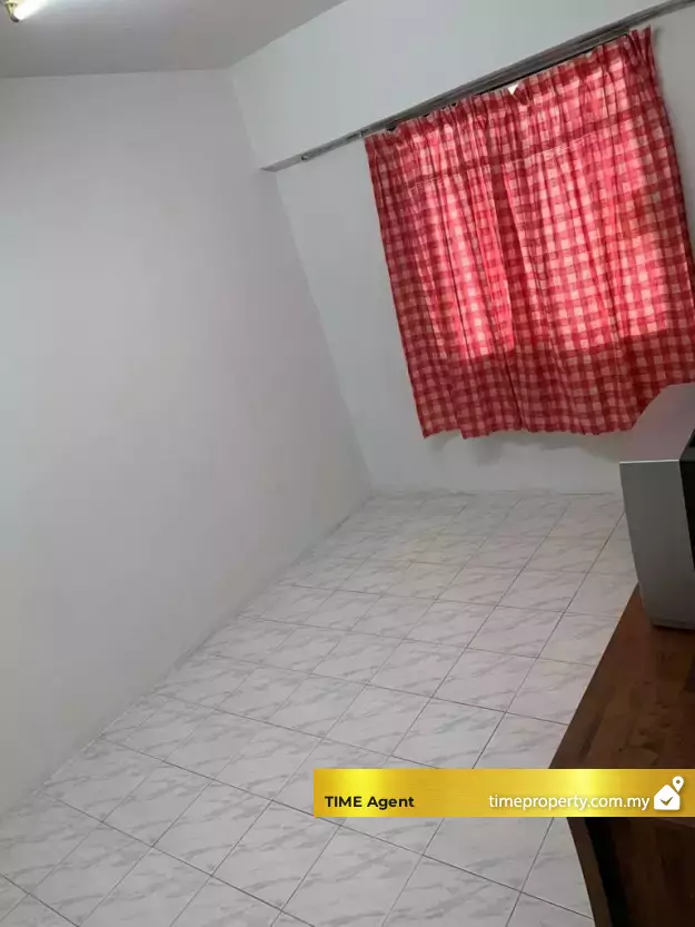 Flat Farlim 4 (Block 4D &amp; 4E) — photo 2