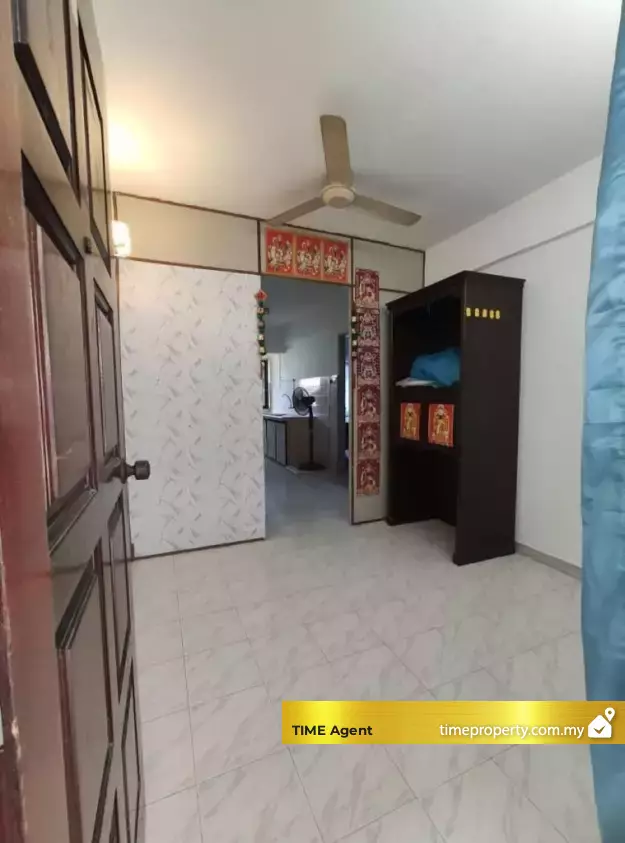 Flat Farlim 4 (Block 4D &amp; 4E) — photo 4