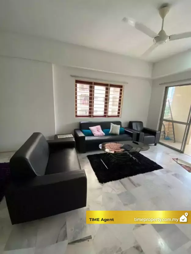 Prisma Cheras — photo 1
