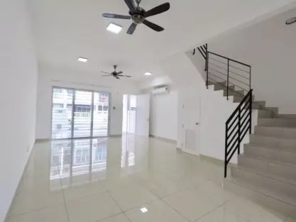 Bayu Heights 2