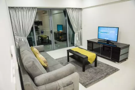 Summer Suites