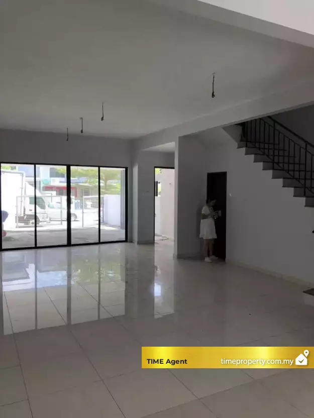 Kajang East — photo 1