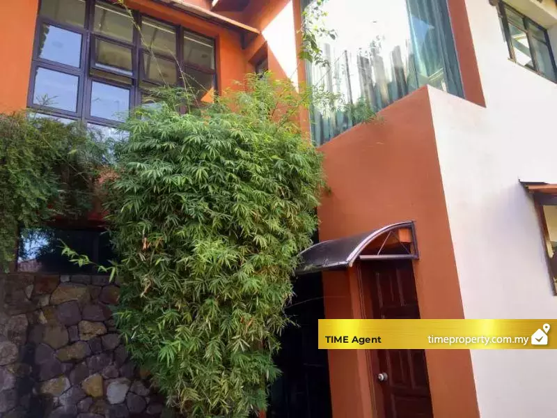 Putra Hills — photo 5