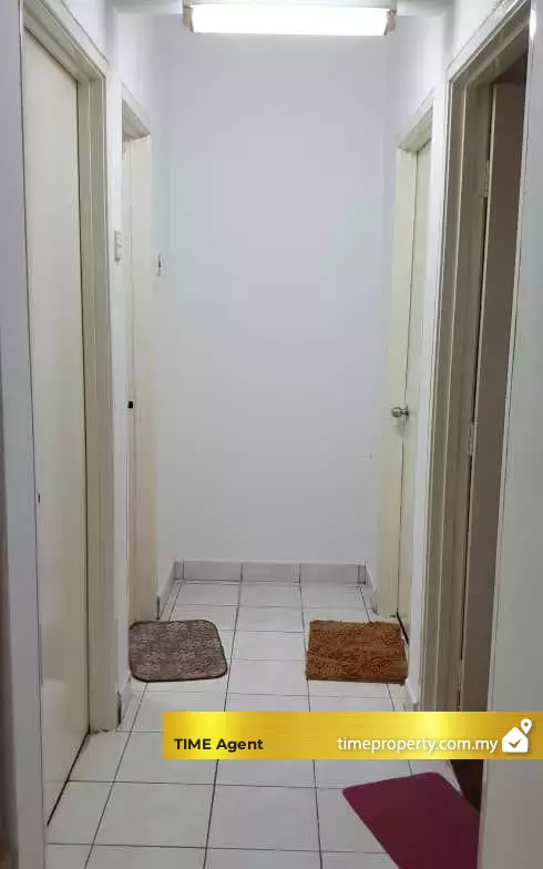 Bayu Tasik Condominium — photo 2