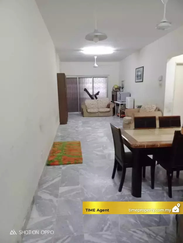 Kemensah Villa — photo 1