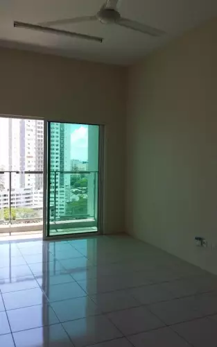 Straits Garden Suite (Block 349A1 &amp; 349A2)