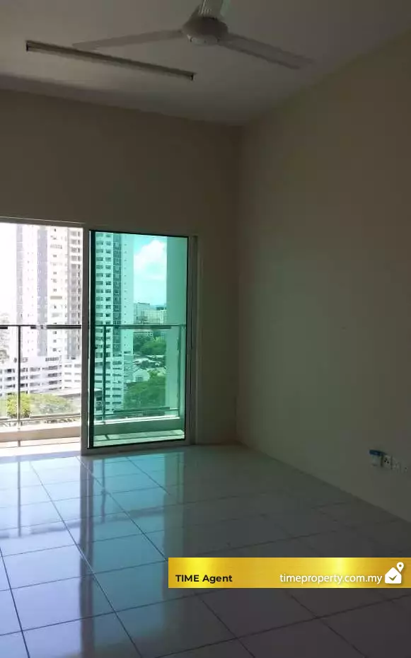 Straits Garden Suite (Block 349A1 &amp; 349A2) — photo 1