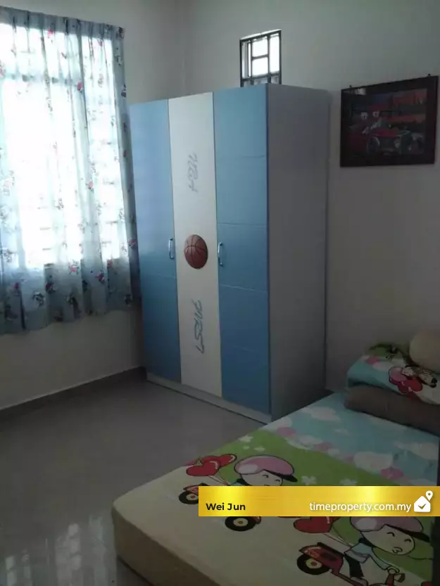 Property Photo 3