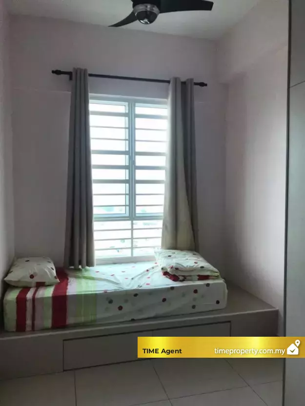 Solaria Residences — photo 3