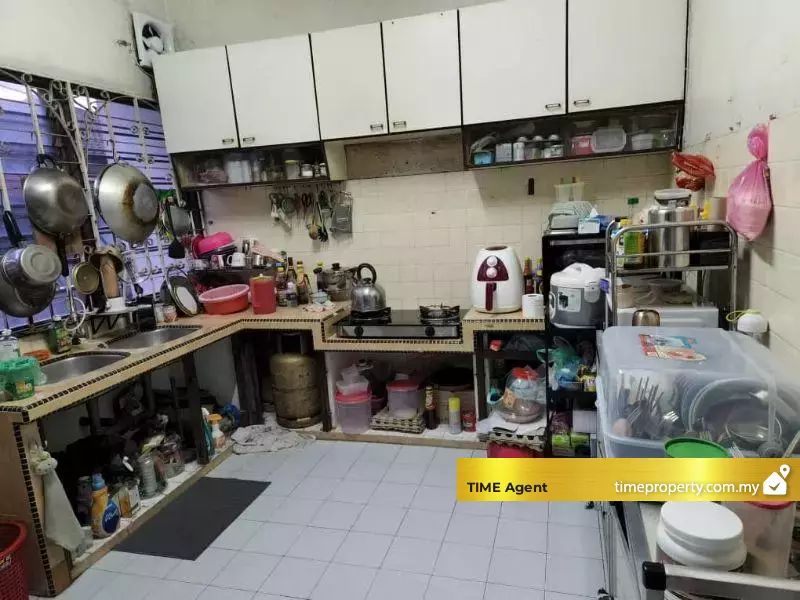 Taman Siakap — photo 1