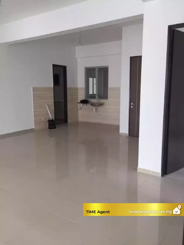 Platinum III @ Teluk Kumbar Heights — photo 1