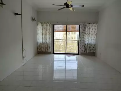 Lakeside Towers