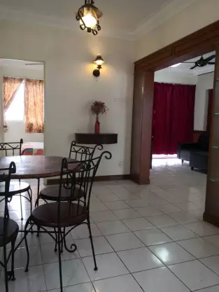 Villa Emas Condominium