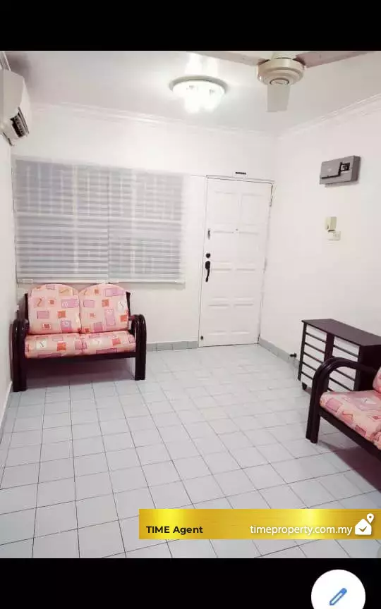 Desa Permai Indah (Block C, D, E, F, G, H, J &amp; T ) — photo 1