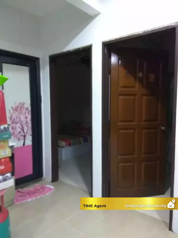 Taman Lita (10 Floors) — photo 1