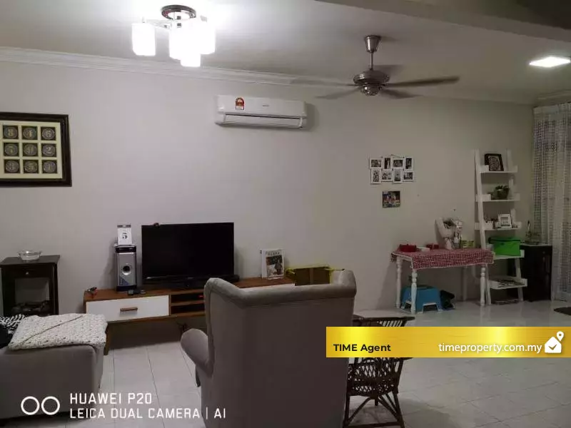 Taman Idaman — photo 4