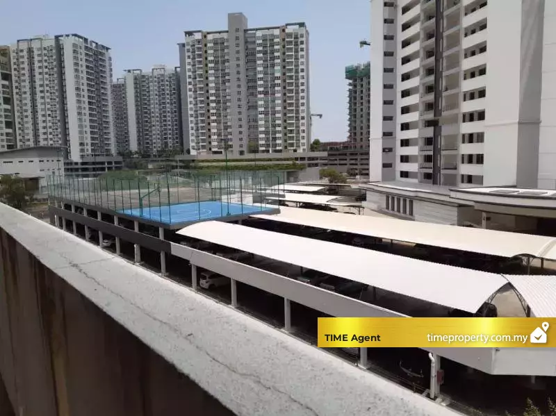 Desa Putra (Queensbay) — photo 3