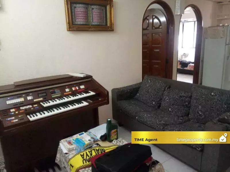 Flat Farlim 4 (Block 4D &amp; 4E) — photo 1