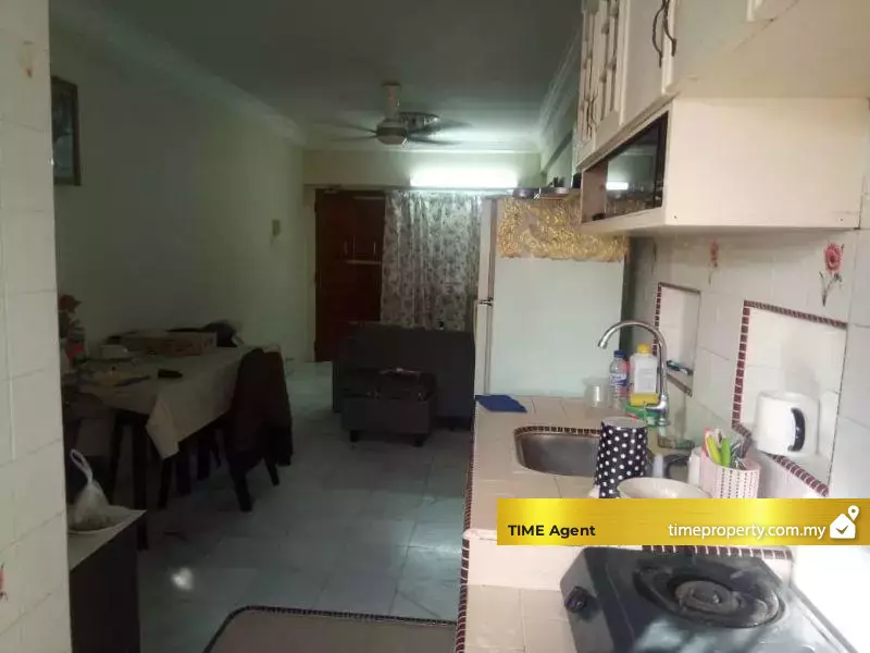 Flat Farlim 4 (Block 4D &amp; 4E) — photo 3