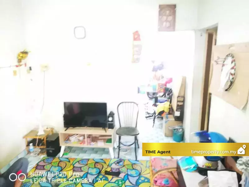 Flat Bayan Baru (Block 3) — photo 5