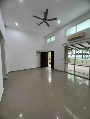 Bukit Dumbar Villa