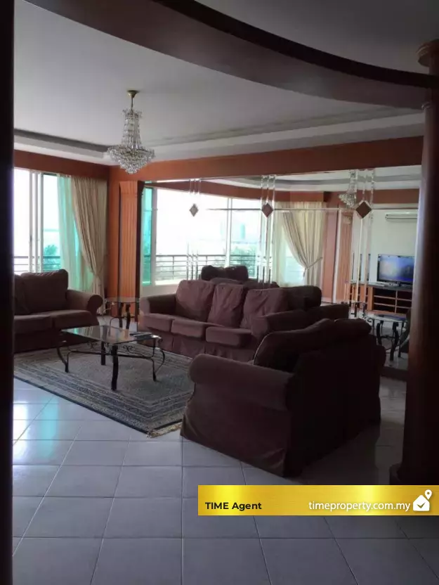 Gurney Beach Resort — photo 1