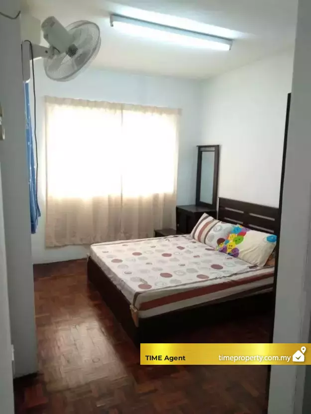 Taman Kristal — photo 2