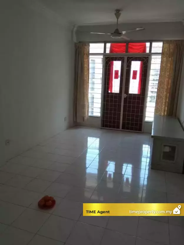 Tanjung Court — photo 1