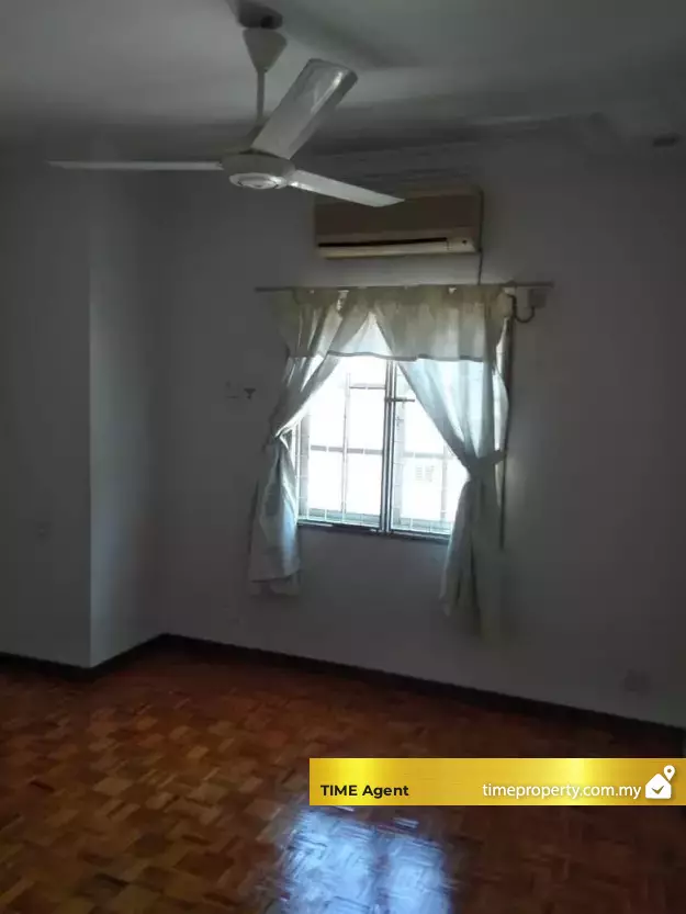 Tanjung Court — photo 3