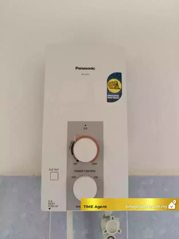 Pangsapuri Bandar Baru Air Putih — photo 3