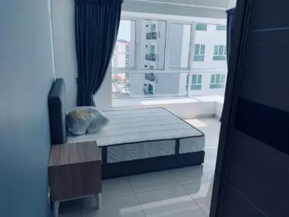 Tropicana Bay Residences