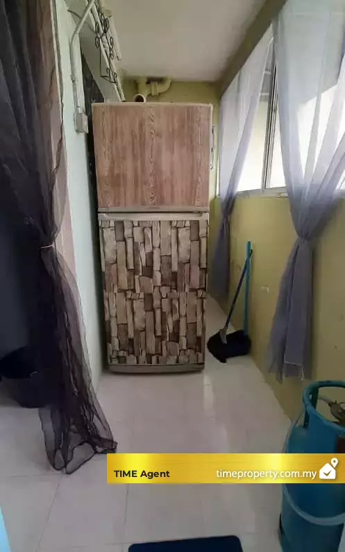 Flat Kampung Melayu — photo 2