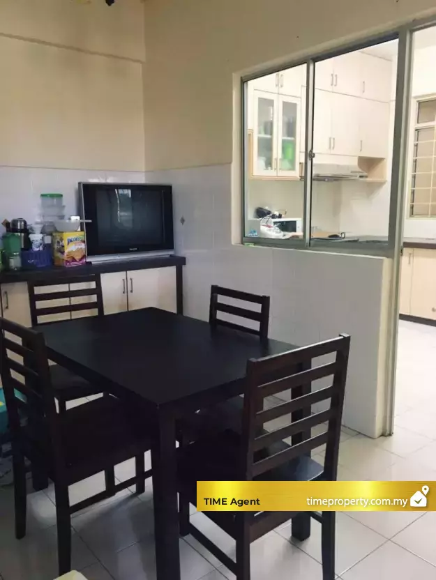 Putra Place Condominium — photo 5