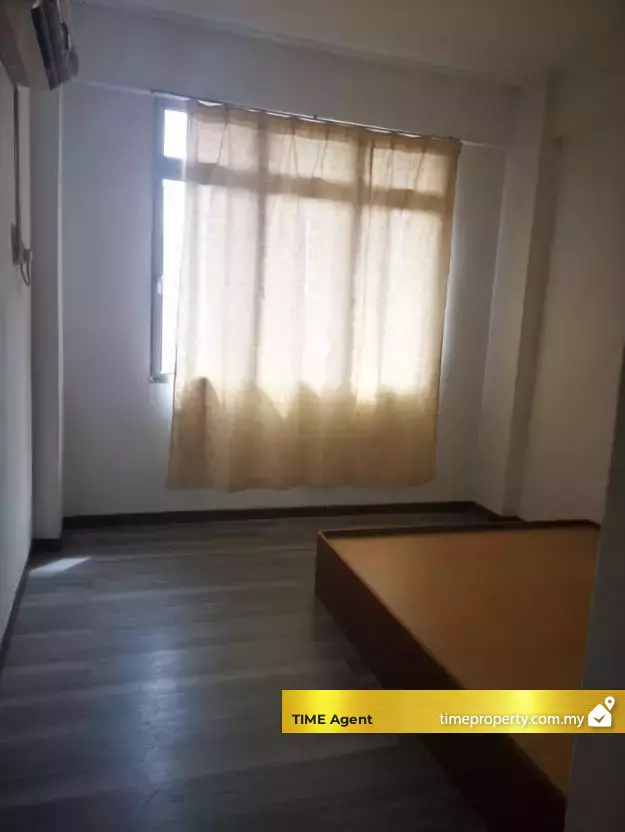 Azuria Condominium — photo 4