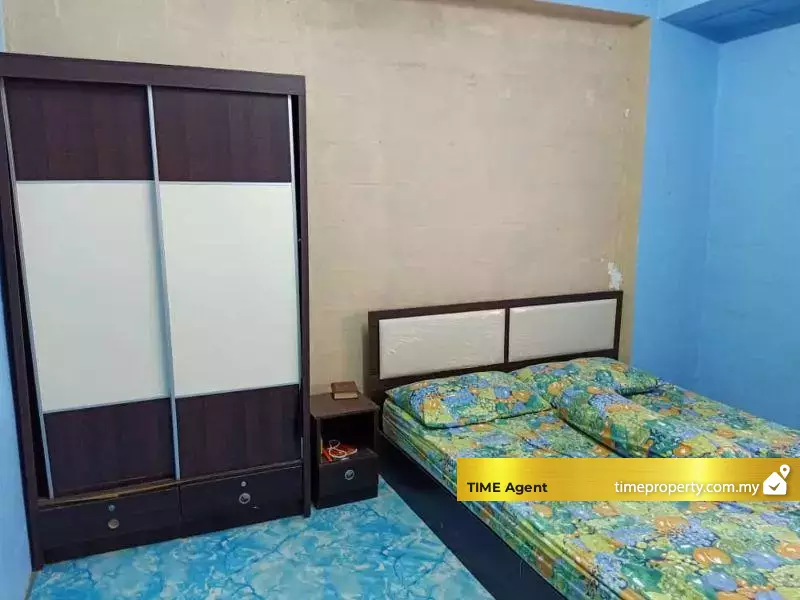 Taman Teluk Kumbar (Block 8) — photo 4