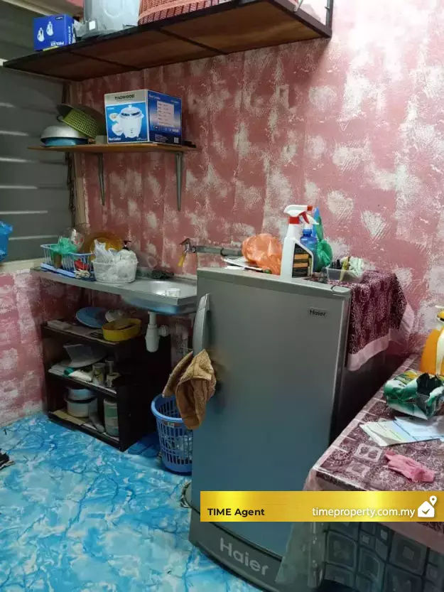 Taman Teluk Kumbar (Block 8) — photo 5