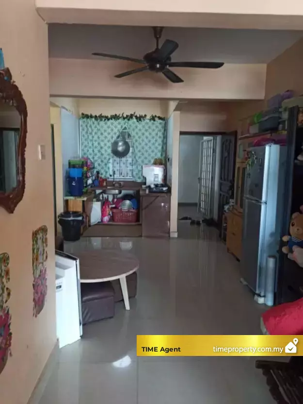 BJ Court Condominium — photo 1