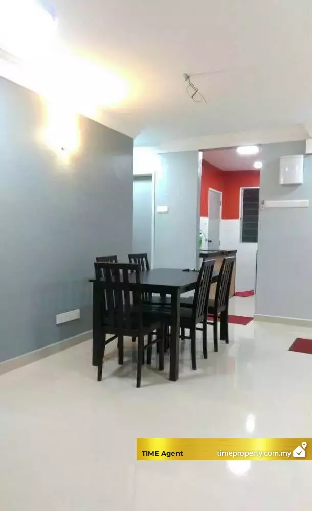 Taman Kristal — photo 1