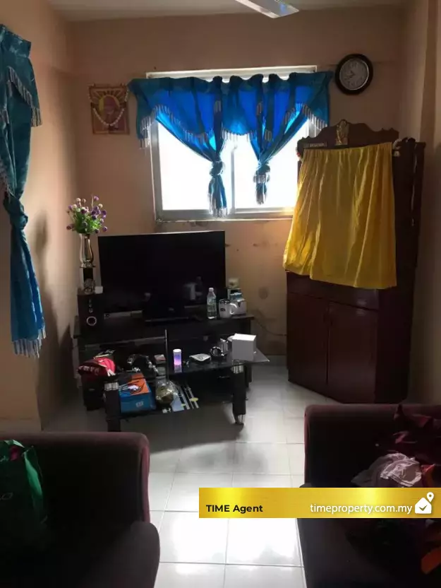 Pinang Emas — photo 1