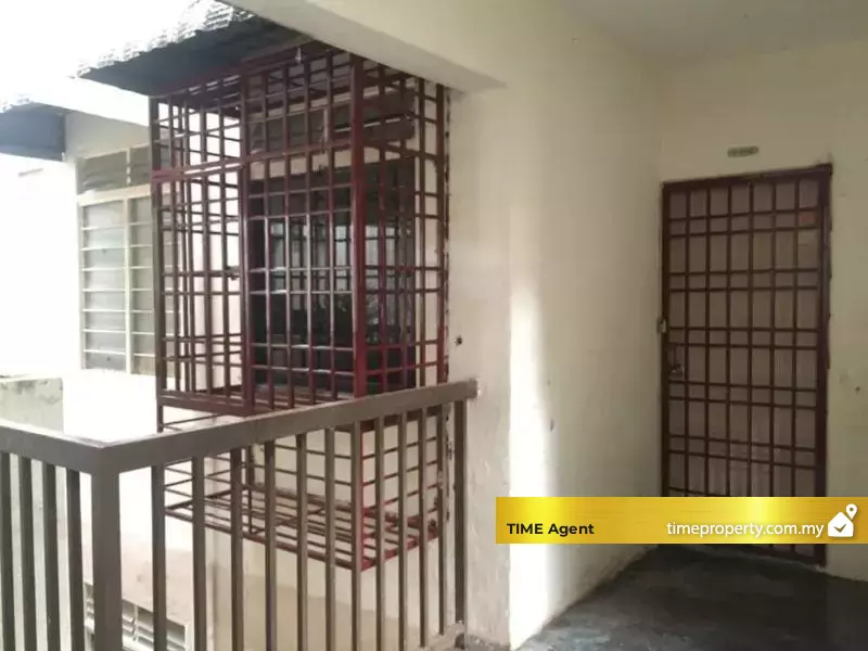 Pangsapuri Bandar Baru Air Putih — photo 1