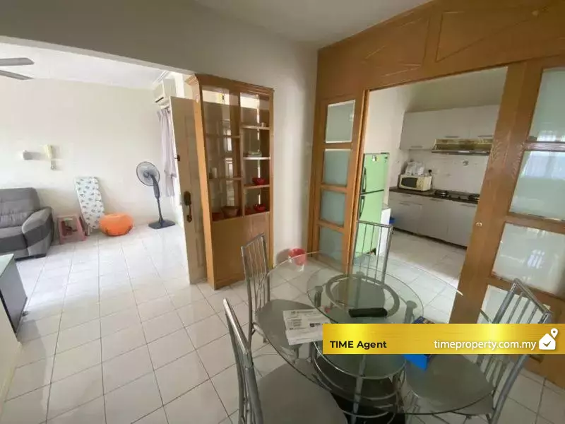 Villa Emas — photo 3