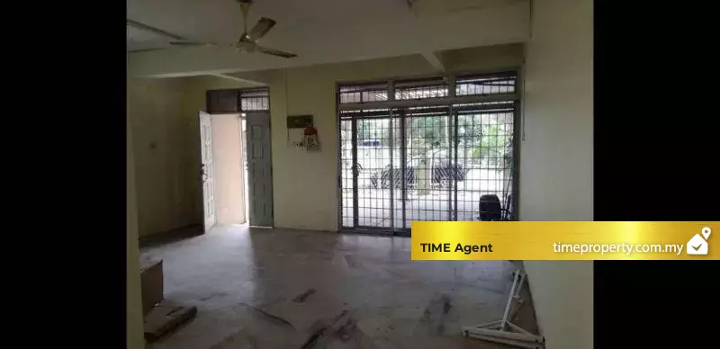 Taman Tiong Mas — photo 1